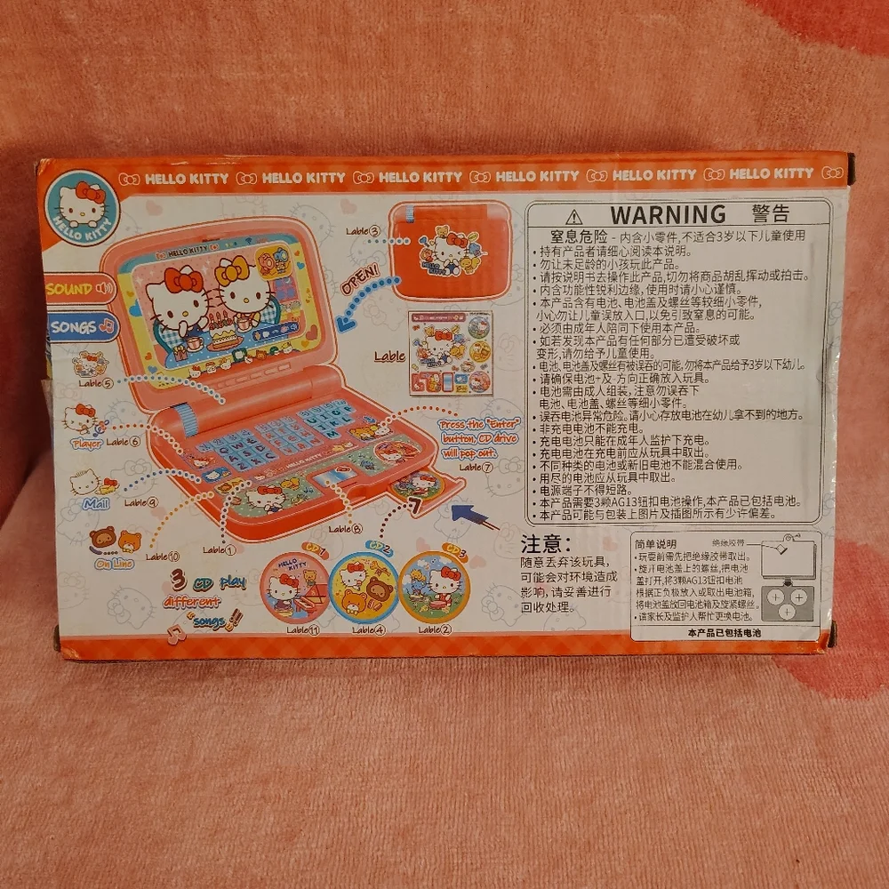 EXCLUSIVE - Hello Kitty Officially Licensed Toy Laptop - Picture 8 of 13